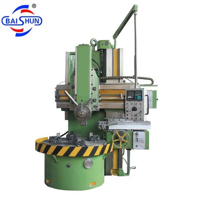 Máquina de torneamento vertical de alta precisão Máquina de torneamento manual de coluna única convencional para usinagem pesada