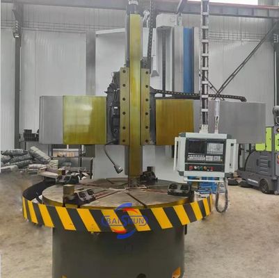Máquina de torno vertical de disco CNC para processamento de corte de metal
