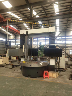 Máquina de torno vertical Cnc avançada de duplo fuso de tipo suíço para superfícies cilíndricas e cônicas