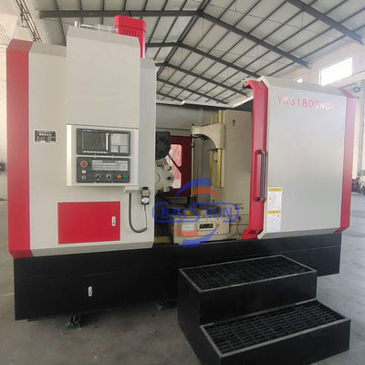 Quatro eixos de alta velocidade automática CNC máquina de engrenagem de hobbing com cobertura completa