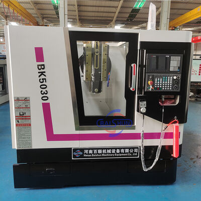 BK5040 Pequena Máquina CNC Compacta para Processamento de Chaves de Peças Eletrônicas Não Metálicas
